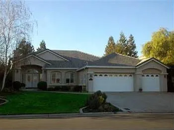 4113 Pebble Beach Dr photo 1