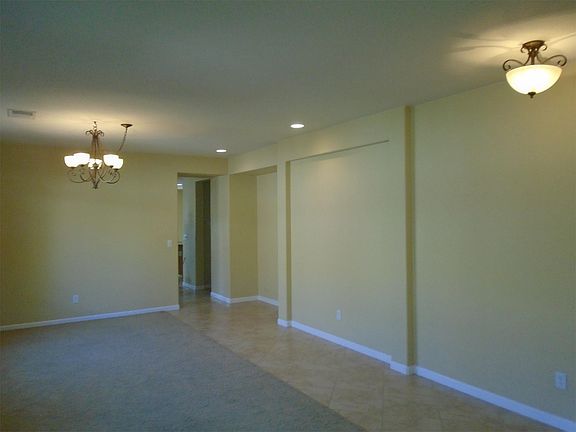 4th image of 1308 Alberton Cir