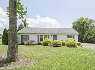 76 1st Ave, Cloverdale, VA 24077