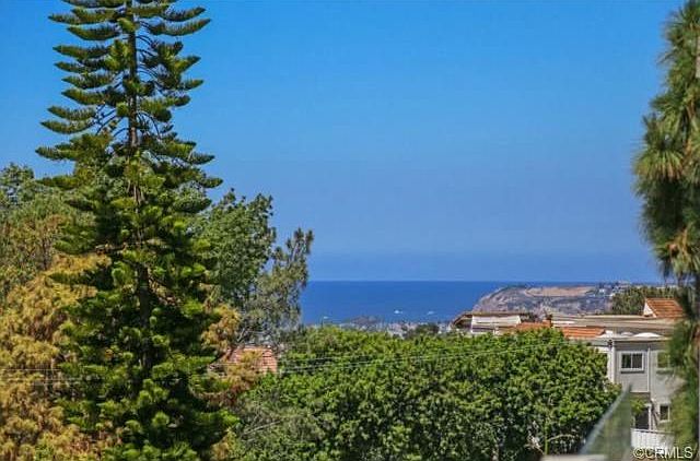 1st image of 769 Calle Los Olivos