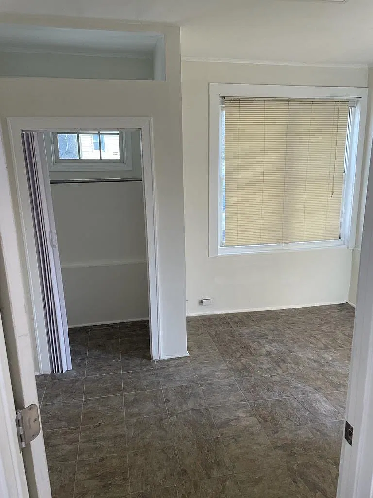 4 bed, 2900 sqft, $3,400 — Photo 1