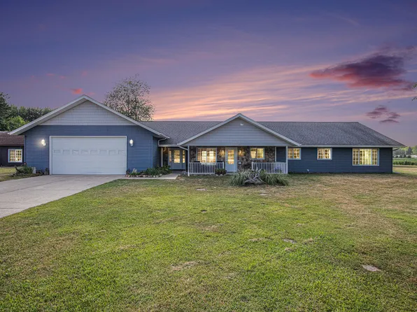 124 68th St, South Haven, MI 49090