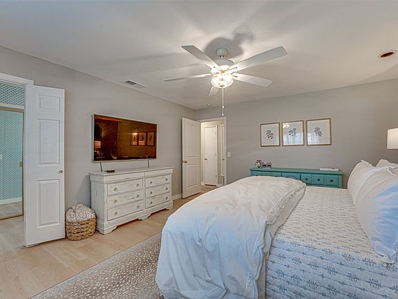 5th image of 4432 Ringgold Ln
