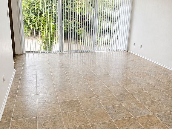 4th image of 6741 Cherrywood Cir
