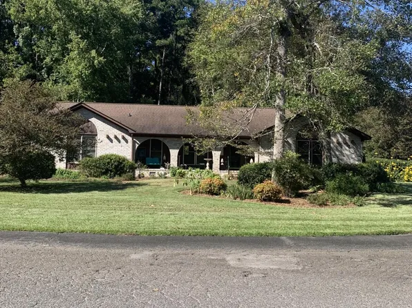 201 Red Fox Run, Summerville, SC 29485