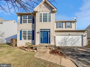 6270 Oakland Dr, Woodbridge, VA 22193