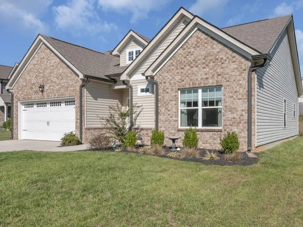 718 Monarchos Bnd, Burns, TN 37029