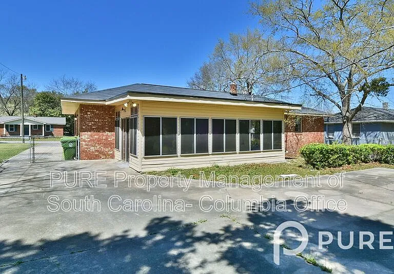 2120 Huffman Dr — Photo 4