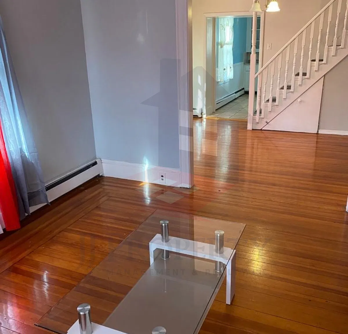 4 bed, $2,300 — Photo 3