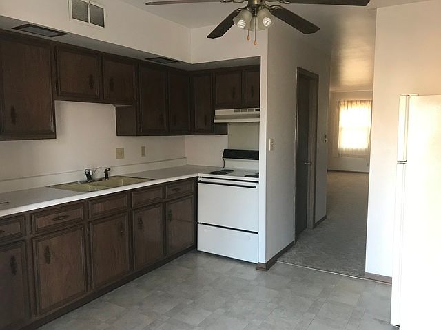 2nd image of 212 W Grant St APT 15