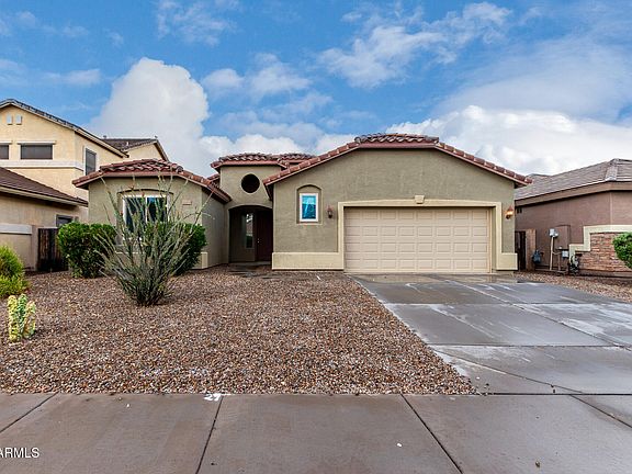 2nd image of 18305 N LARKSPUR Drive