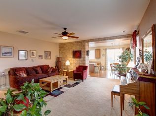 840 Willow Dr, Lochbuie, CO 80603