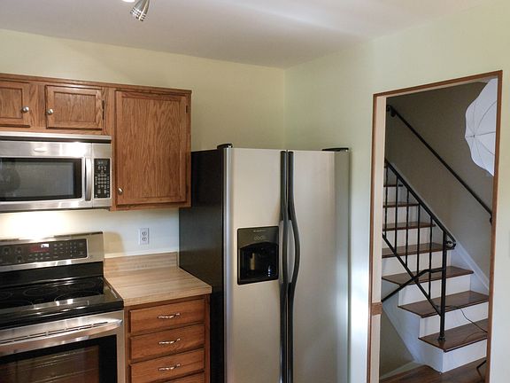 4th image of 11918 Oakwood Dr
