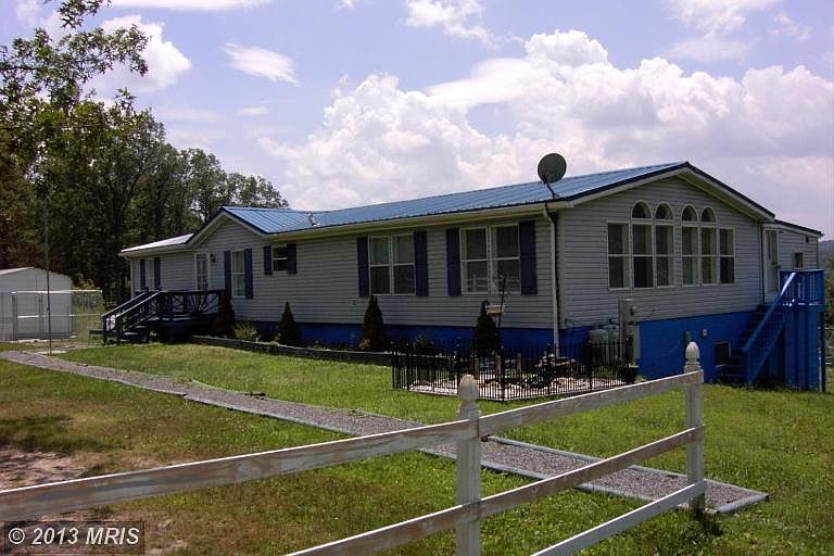 1st image of 17414 Big Pond Pl SE