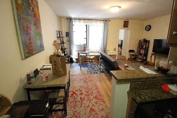 Rented by Luxor Homes & Investment Realty | media 9