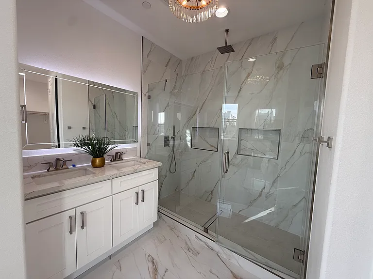8081 La Palma Dr #103 — Photo 11
