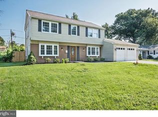 50 Eastbrook Ln, Willingboro, NJ 08046