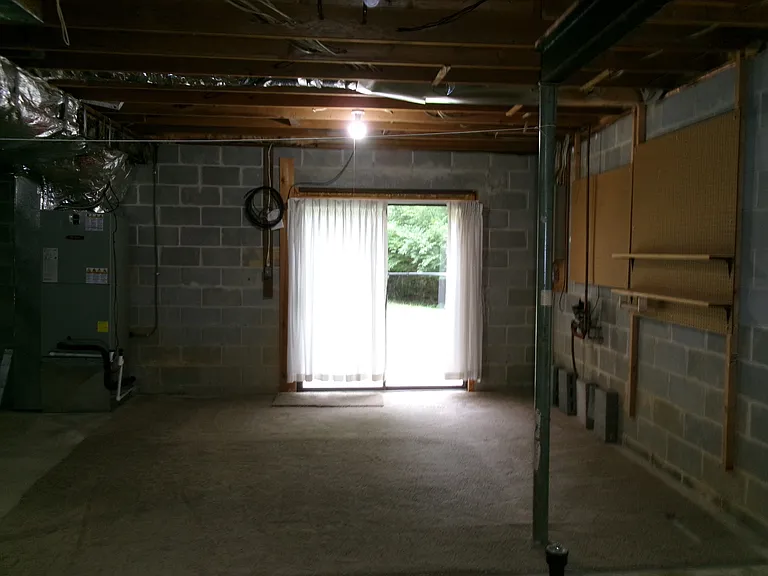 23320 Red Oak Ct — Photo 8