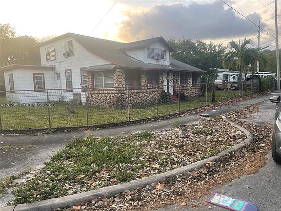 3rd image of 5700 NW 9th Ave
