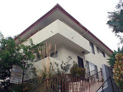 1st image of 1332 Barry Ave APT 6