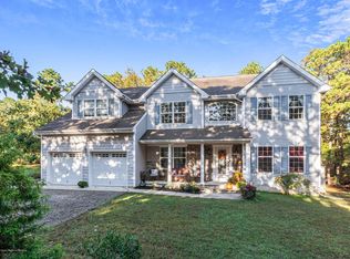 427 Parkertown Dr, Little Egg Harbor, NJ 08087
