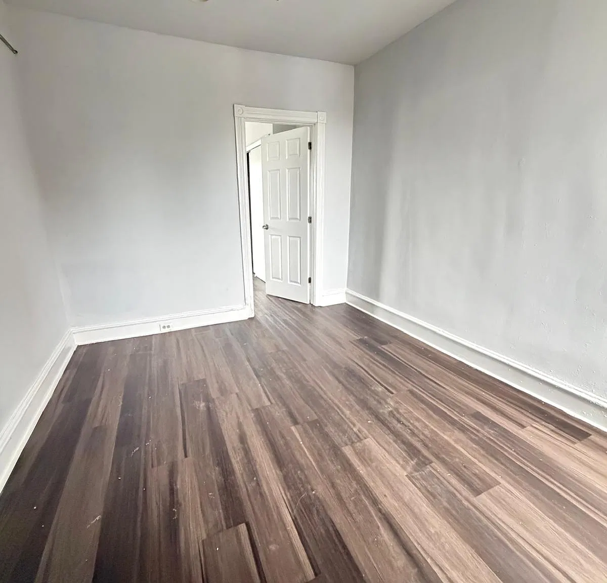 1 bed, 650 sqft, $1,100 — Photo 1