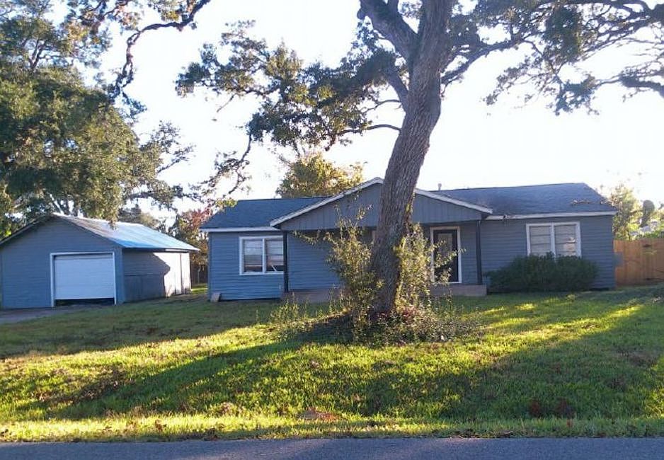 1st image of 123 Barbara Dr