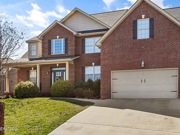 3rd image of 8434 Shoregate Ln