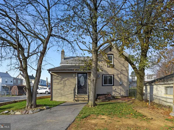 1 E Primrose Ln, Enola, PA 17025