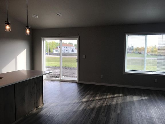 2nd image of 1496 75th Ave S
