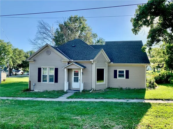 14680 2nd St, Helena, MO 64459