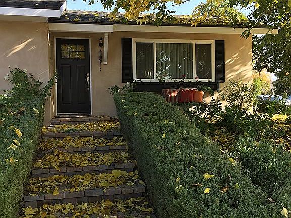 4th image of 1002 Ayers Ave