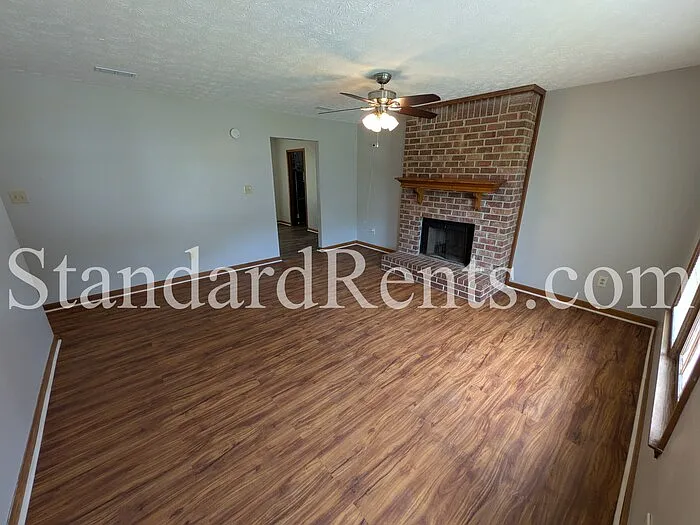 5731 Buck Ct — Photo 5