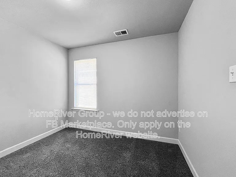 3681 Jordan View Dr — Photo 10