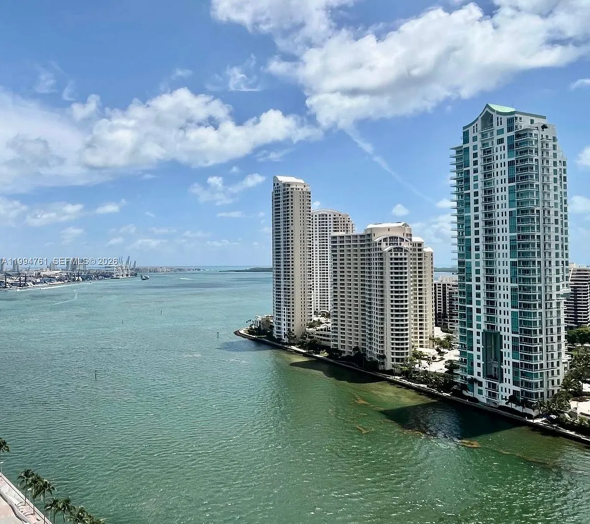 Building Photo - 300 S Biscayne Blvd #T-2012