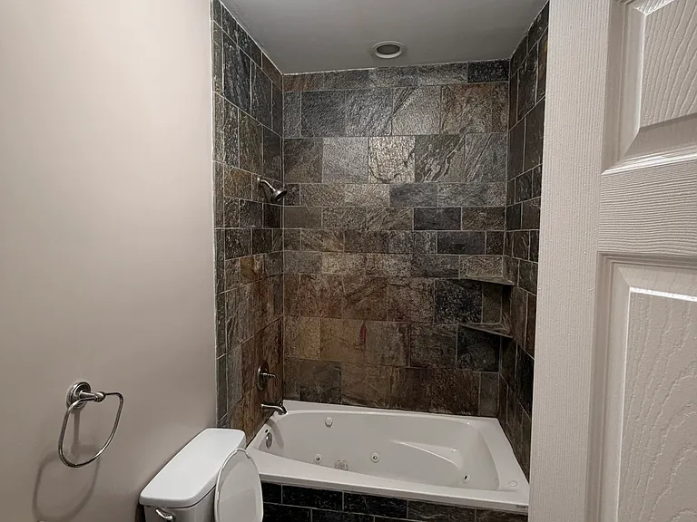 1643 W Farwell Ave #NB — Photo 17