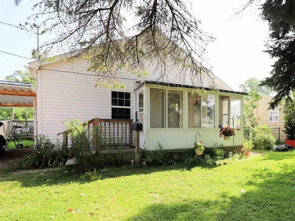 12230 W Washington Ave, Mount Morris, MI 48458