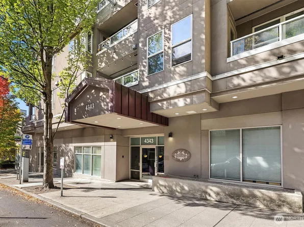 4343 Roosevelt Way NE #601, Seattle, WA 98105