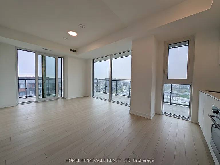 15 Skyridge Dr #2320 — Photo 4