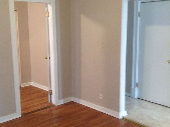 3rd image of 4005 Grand 1 Street Floor