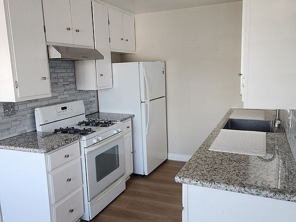 3rd image of 9732 Alondra Blvd #1/2