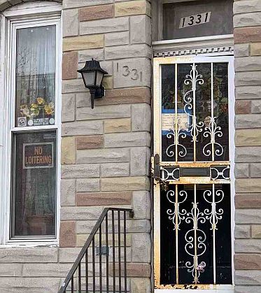 2nd image of 1331 N Fulton Ave