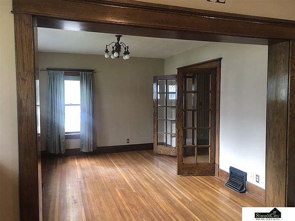 3rd image of 1926 S 22nd St