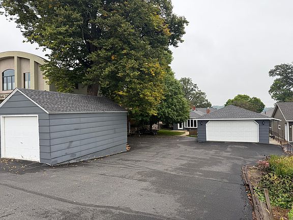 2nd image of 7195 Highway 71 NE