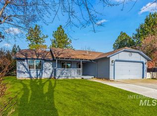 7202 W Mojave Dr, Boise, ID 83709