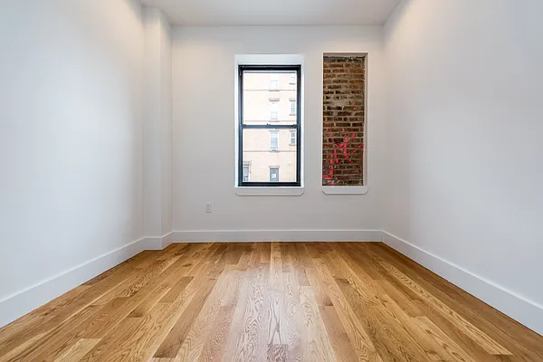 Rented by Nooklyn NYC LLC | media 72