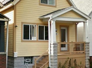 2449 N Dousman St, Milwaukee, WI 53212