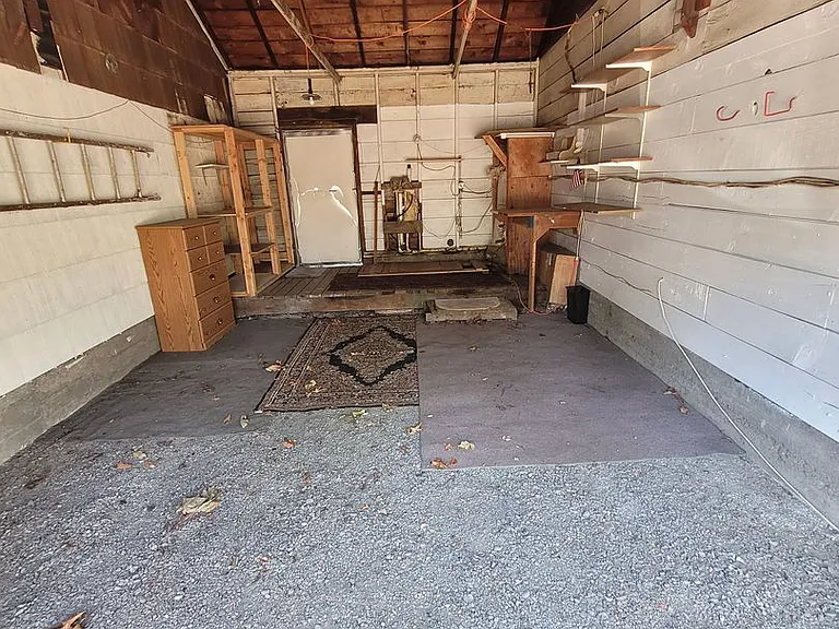 848 N St — Photo 13