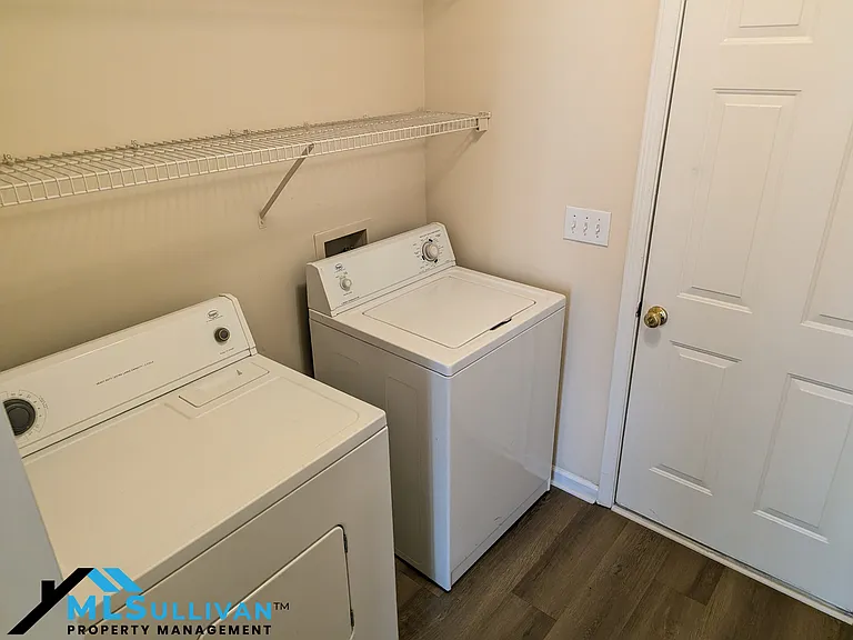 5015 Silhouette Dr — Photo 12