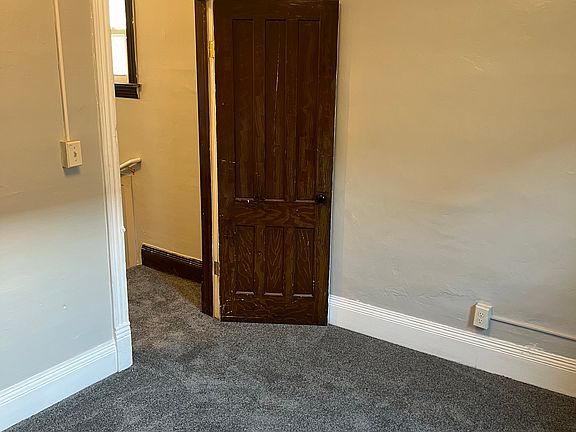 5th image of 225 William St